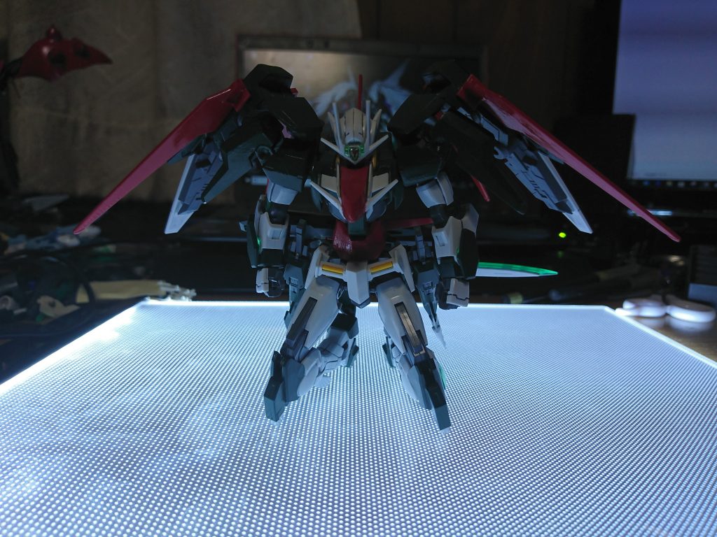 いつぞやTwitterにアップしたダブルオー
あれから結構時間が経ってしまいましたが、ちゃんと投稿できました。