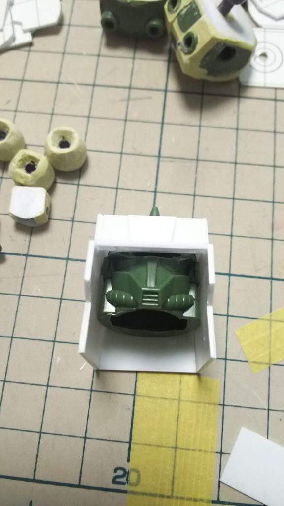 兜の中にちゃんと頭部入ってますよ～