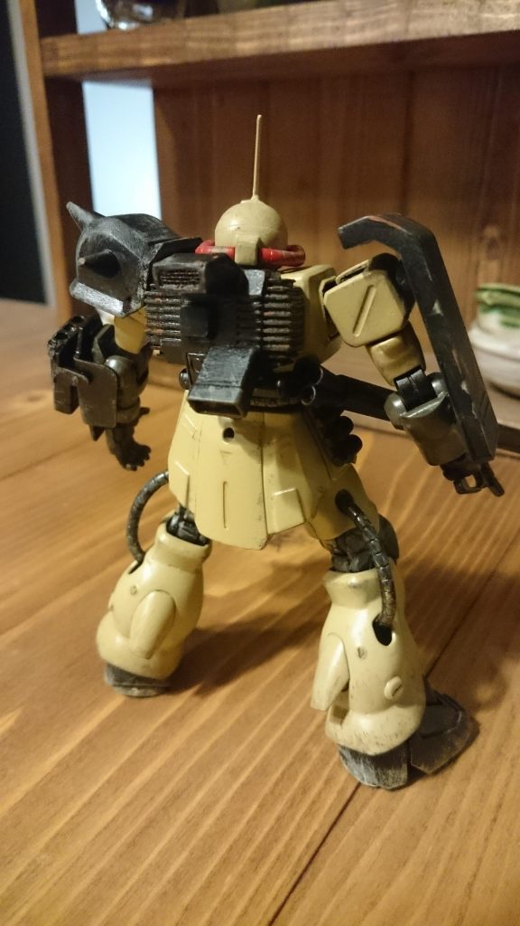 背面。脚部のバーニアはマルイチモールドで埋めてます。砂漠用だからいらんだろうと思い。