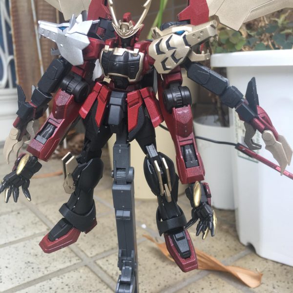 ガンダムジーエンアルトロン・ブラッド