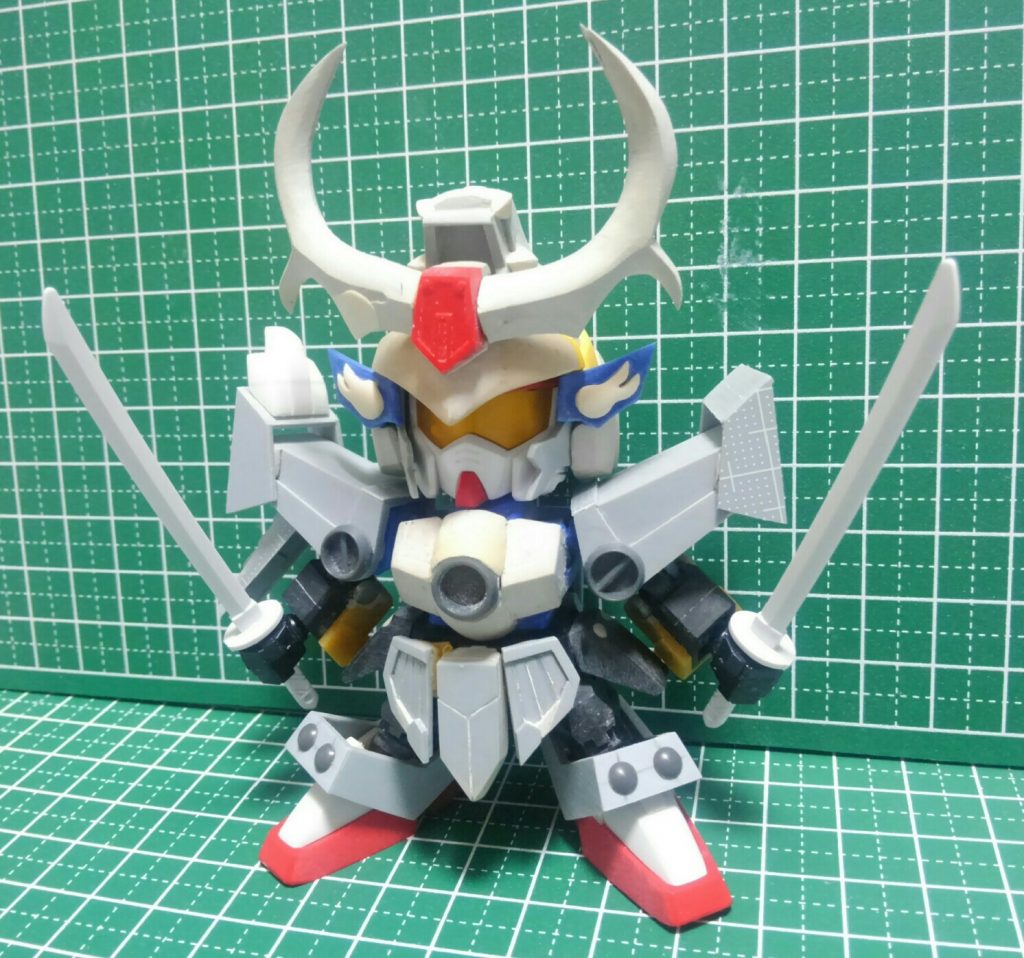 鎧はプラ板、エポパテからのスクラッチ。