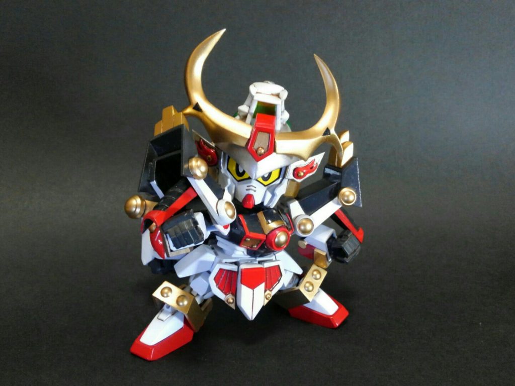 ゲームでは格闘もこなします。