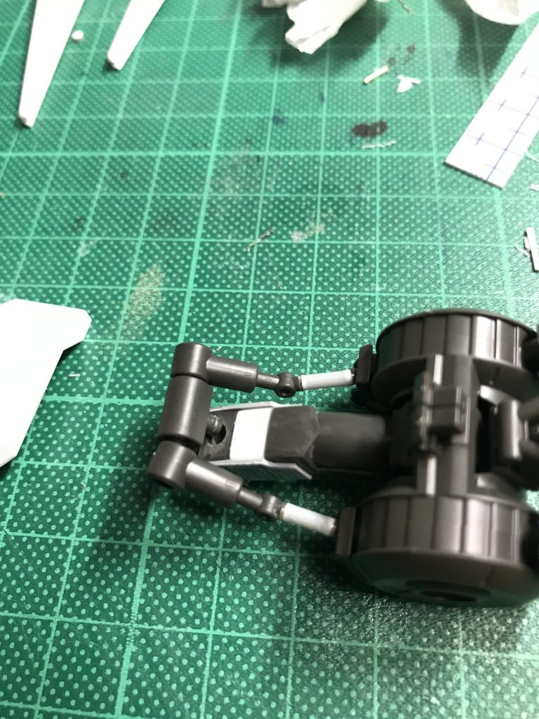 腰のフレームを延長し、パイプも延長