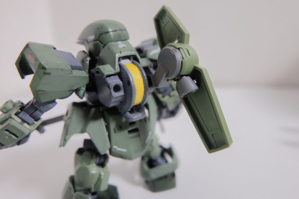 マウントはHGのものを使用してるので、バインダーがそのまま使えます。