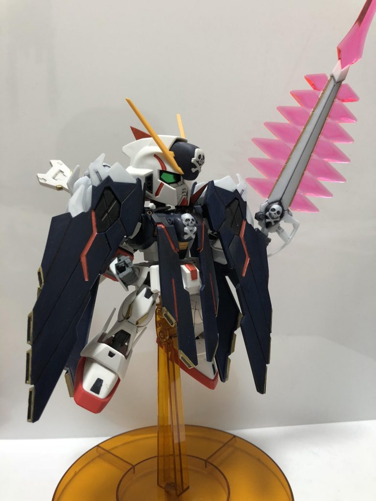 フルクロスユニットを装備しているため、可動範囲はかなり制限されますね。