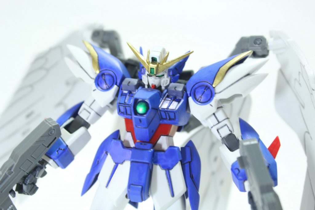 今回は撮影ブースを作ってみました。こういうの大事なんだなって。箱背景とは全然ちがいますね。