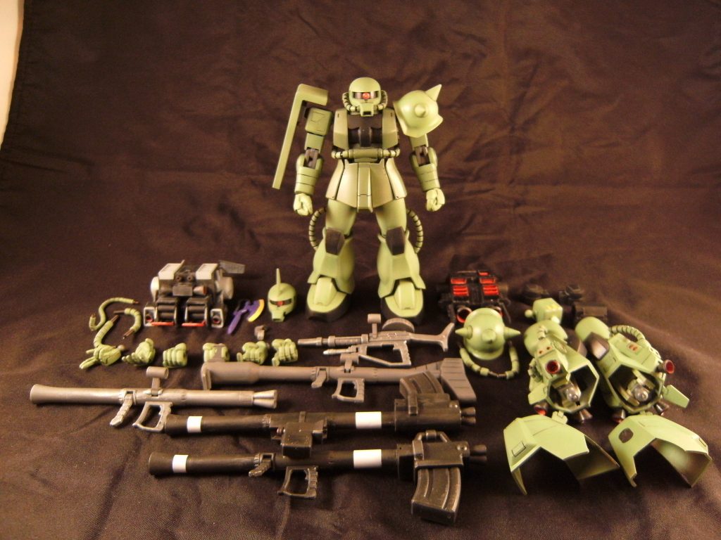 本作の全容。
F型の全容と今回製作したパーツの全てです。