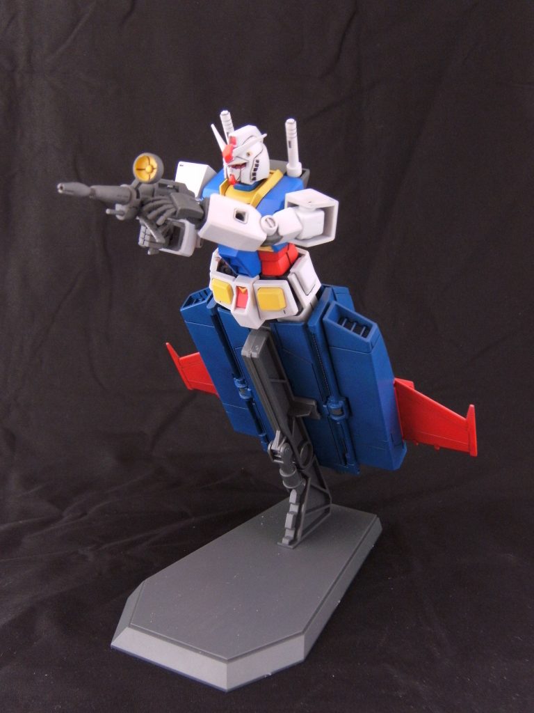 ガンダムMAモード。