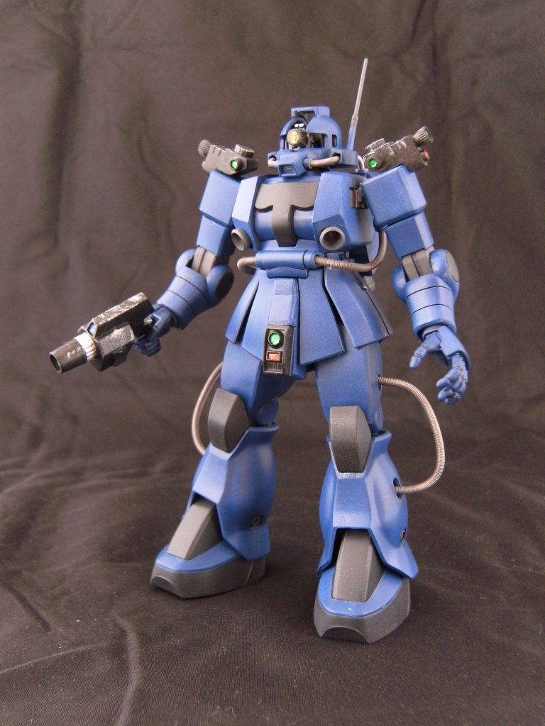 フロントビュー
カメラやセンサーは市販パーツ+ラピーテープにしてます。