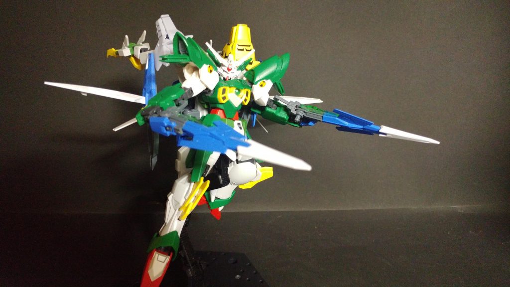 ダイバーソード一本、GNドライブ1基であること以外はダイバーエースユニットと共通の装備が使える。