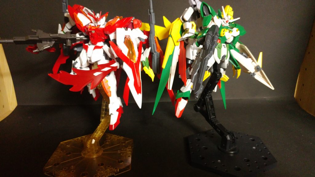 未塗装の2号機、ガンダムグリフォンゼロとのツーショット
いつかこの機体も出す。ダイバーズコンで