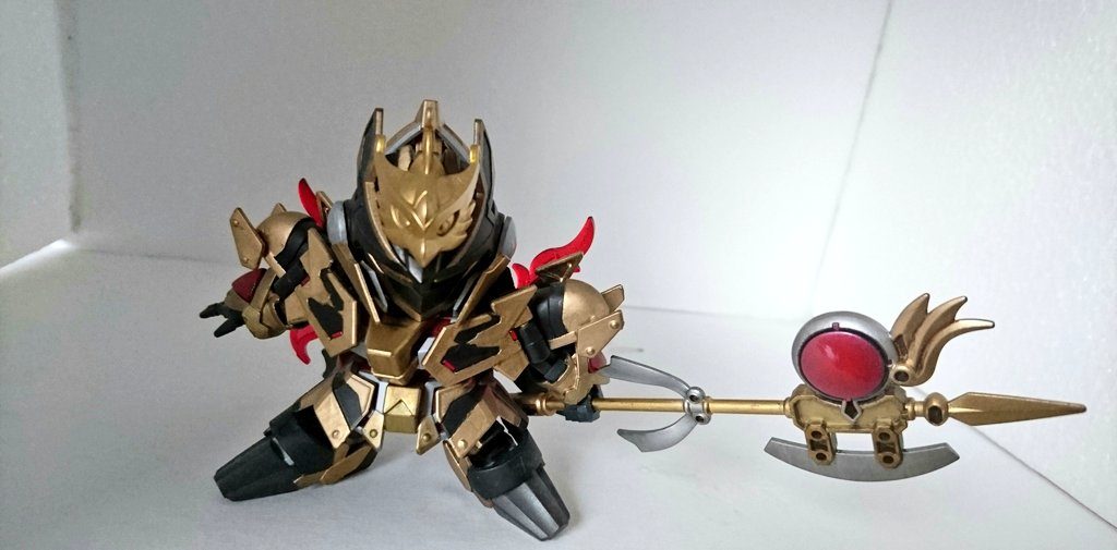 ・燕戟 宝旋霞ver.P(えんげき ほうせんか ばーじょんふぇねくす)
陸遜の武器をコール。彼のメイン武装である。