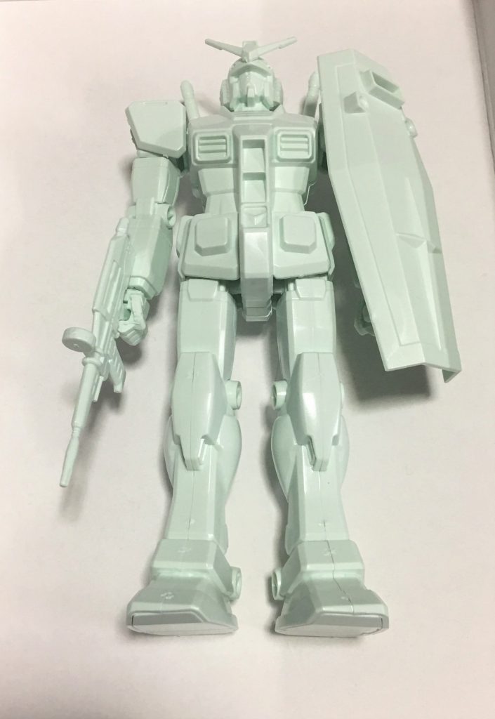 4.「無」
一切の色のない「無」は、他の3つと異なり、表現ではなく対比をとるための「補助的な存在」。「無に帰する」「帰結を表す」といった「意味」や「イメージ」はあえて持たせていない。