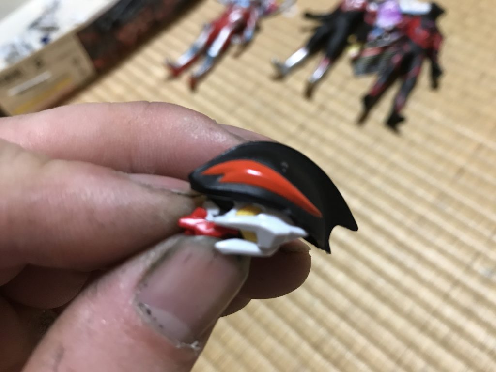 ペタっと貼って・・・