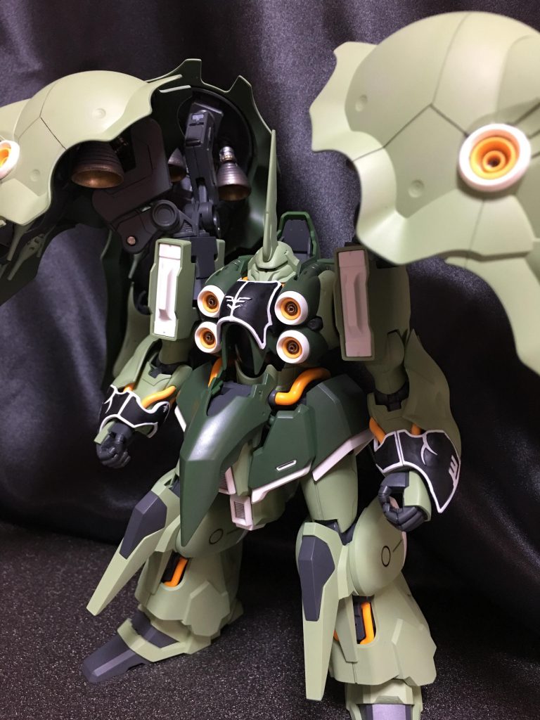 デカール、トップコート、汚しは、対にして飾る予定のスタークジェガン待ちなのですテヘ