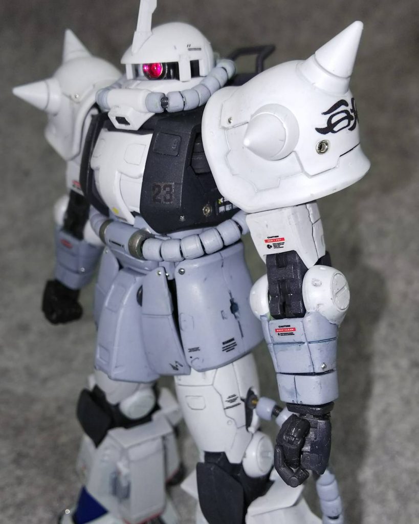 RGザク改造MS-06R1-Aシン・マツナガカスタム–2枚目/制作者：みっつ