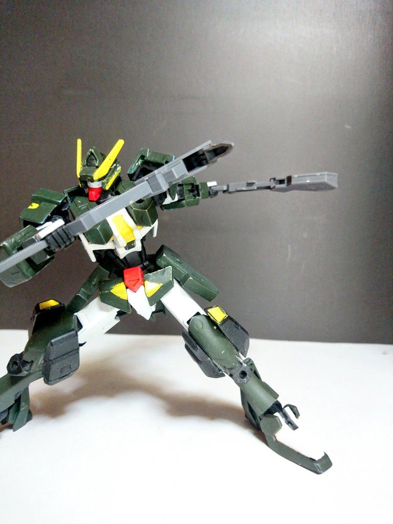 以前はこんなかんじでロールアウト直後感があったのですが土汚れ風のを付け加えてったらこうなりました( *・ω・)ノ