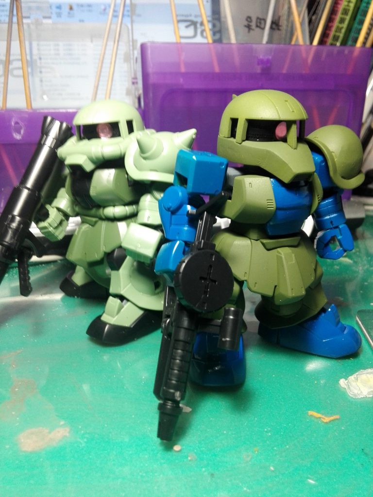 クロスシルエット旧ザク–2枚目/制作者：@GoldPart5