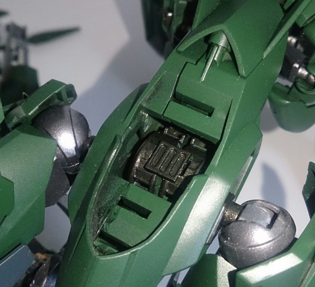 馬体はダナジンから。放置プラモボックスからこちらを見つめるダナジンがいて、似てるから使える！と思いましたf(^_^;中にはガンダムフレームのリアクターを幅詰めして入れてます(^^)