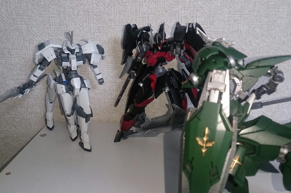 New vs Old
アルヴァ「今から模擬戦だとよ。」
アルス「勝てる気がしねぇ。」

？「その勝負、ちょいまち！」