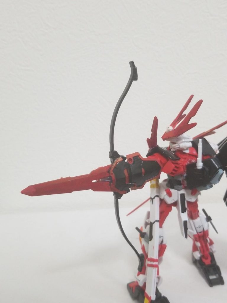 泡沫夢弦『梓』
防御兵装にして近接兵装である遠距離武器
弓の形をしているが弓を引く動作をしなくても発射可能