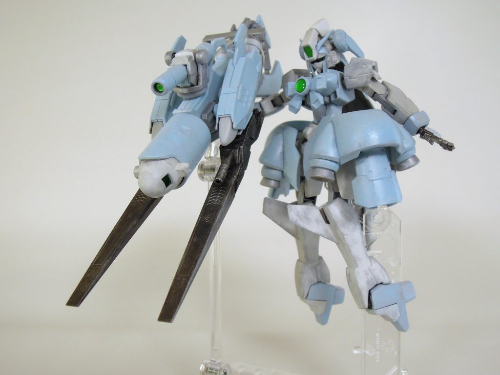 支援メカとなる大型武装『GNインターセプター』