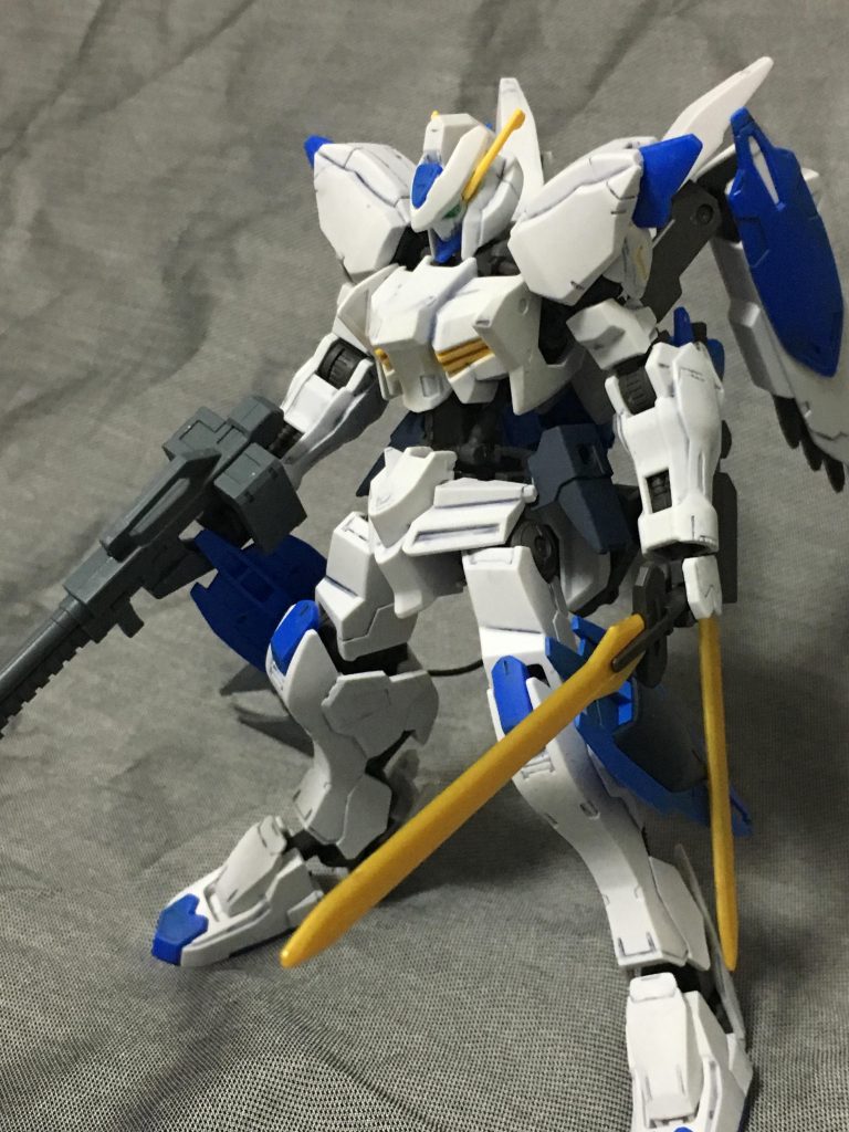 フロントビュー

目の色はなんとなくブルーに変更なんか主役感が増しましたよね