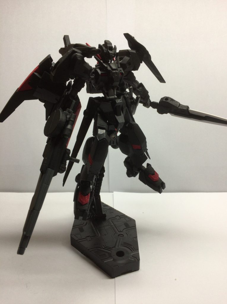 ・サブライフル
バックパックに固定されたライフルで通常のものより連射性が高い