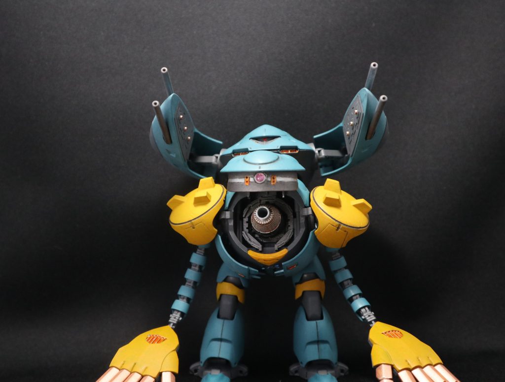 ハイメガ粒子砲発射形態フロントショット