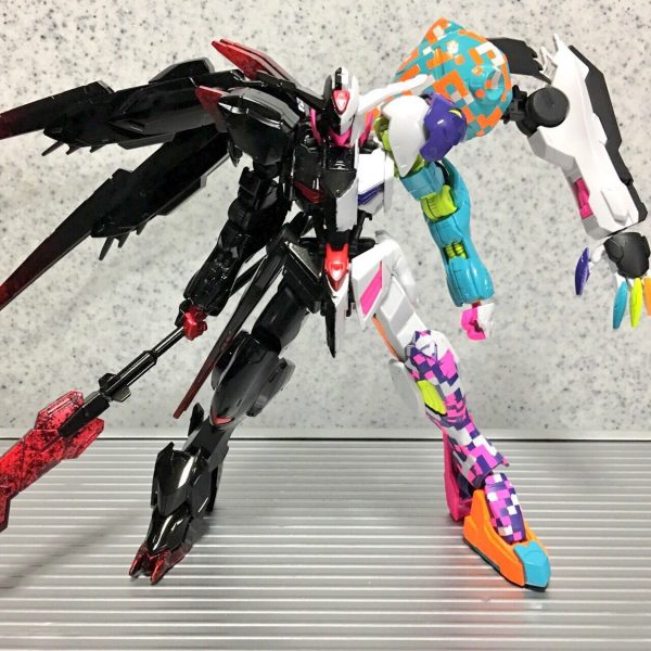 ガンダムバエル・対極主義による異質と対比の同居