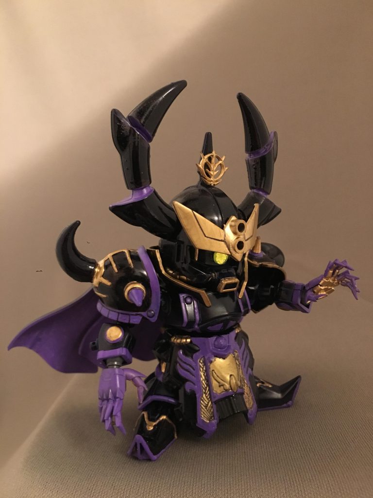 肘にボールデン追加で可動域アップ、ゴルベーザのドット絵の腕組みに近い事ができるのを目指しました。ハンドパーツはブキヤのシャープハンド2を使用しました。