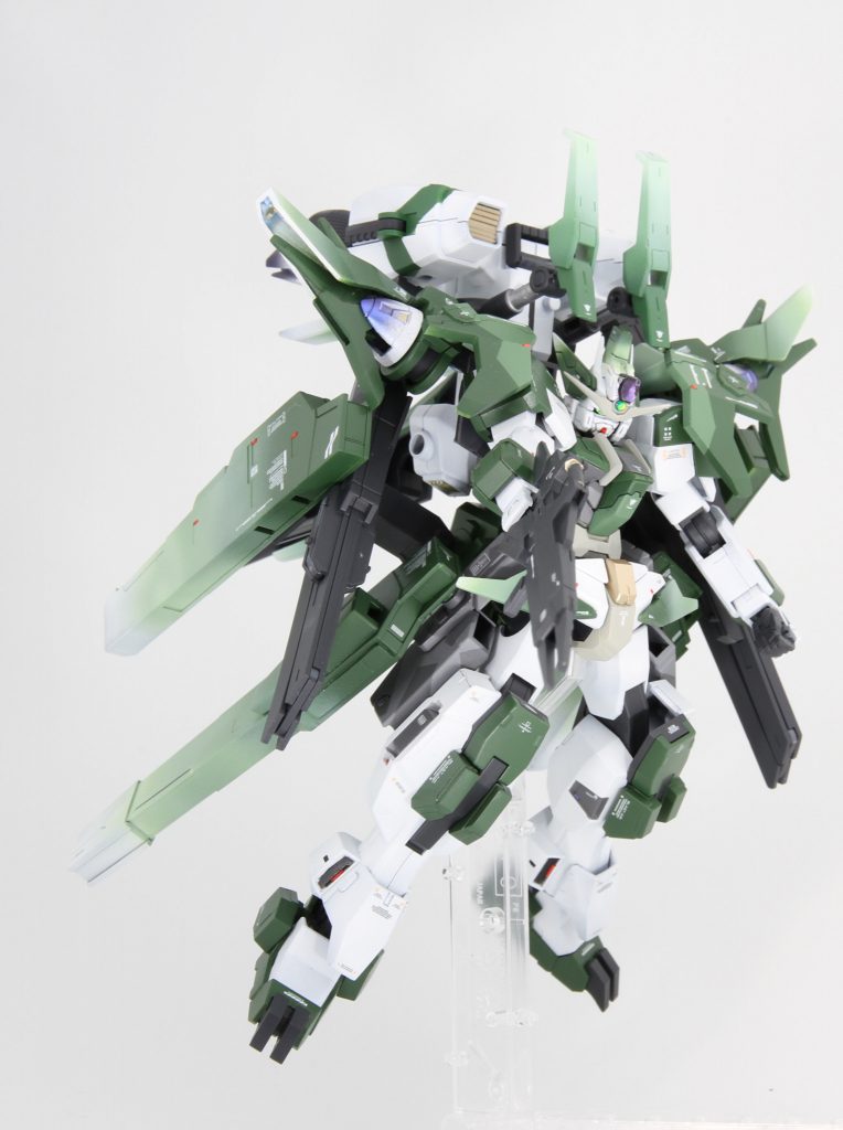 近づく敵を打ち落とす役を担っています。