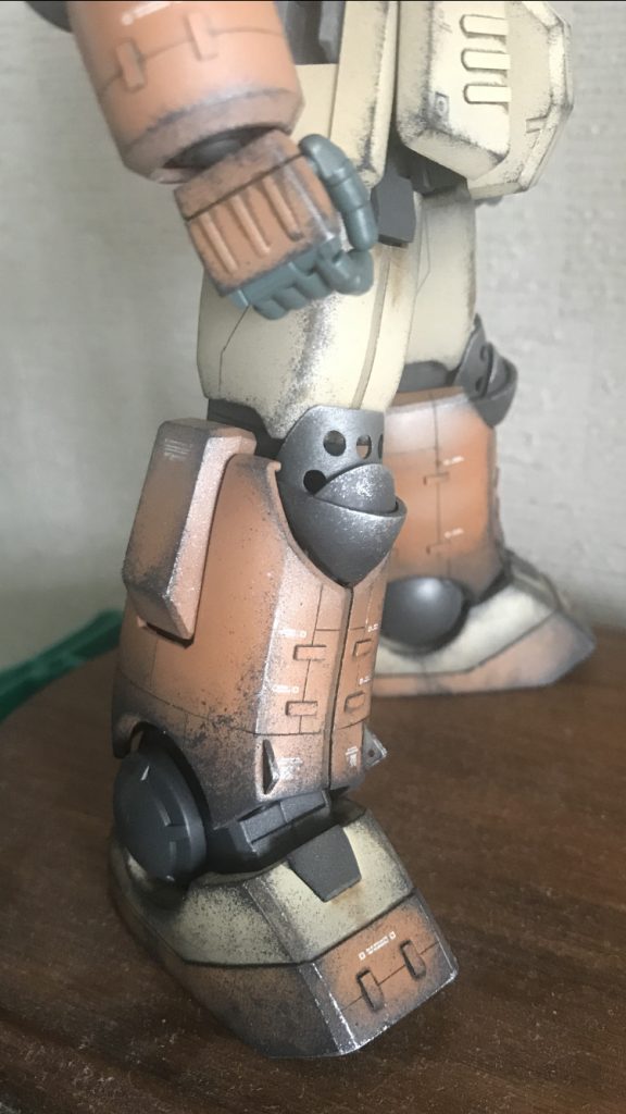 肩のカバーを無くした事と膝パーツのレイヤー化がお気に入りでしょうか！笑