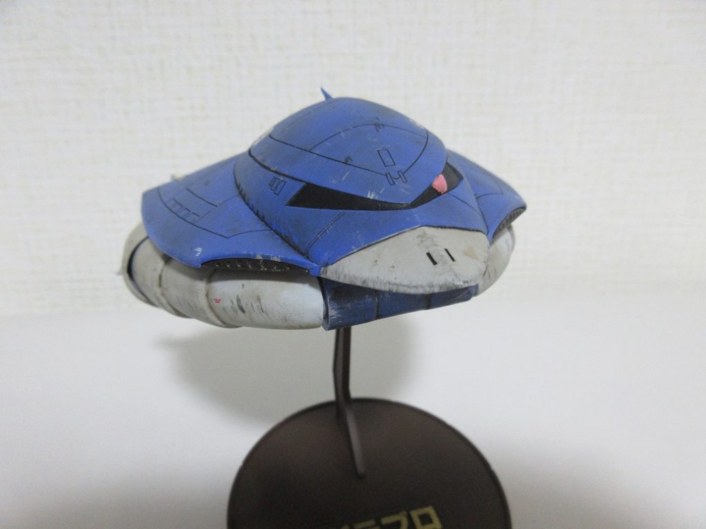 腕の接続はポリキャップに変更してあります。