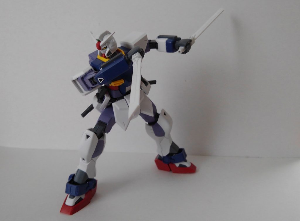 ガンダリウムダガー逆手持ち