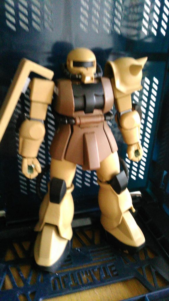 基本塗装は実はムラを恐れてスポンジ塗装しております。結果なんちゃって鋳造表現みたいになっていて大変気に入ってます。