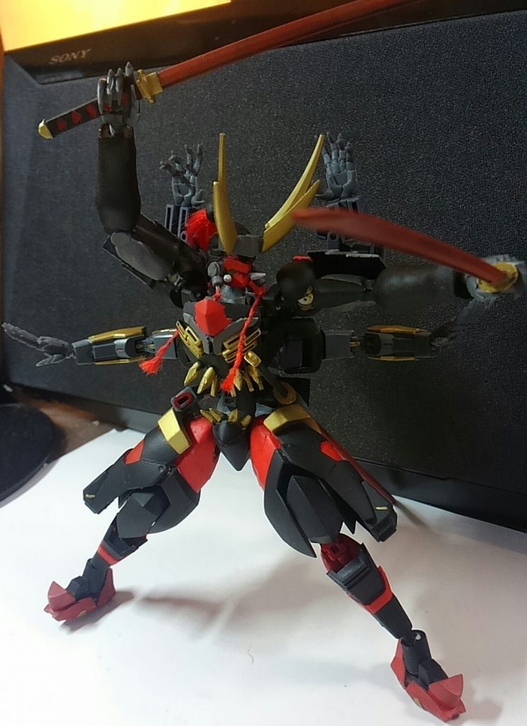 以上機体説明でした~
ついでに、おまけのポージングをどうぞw