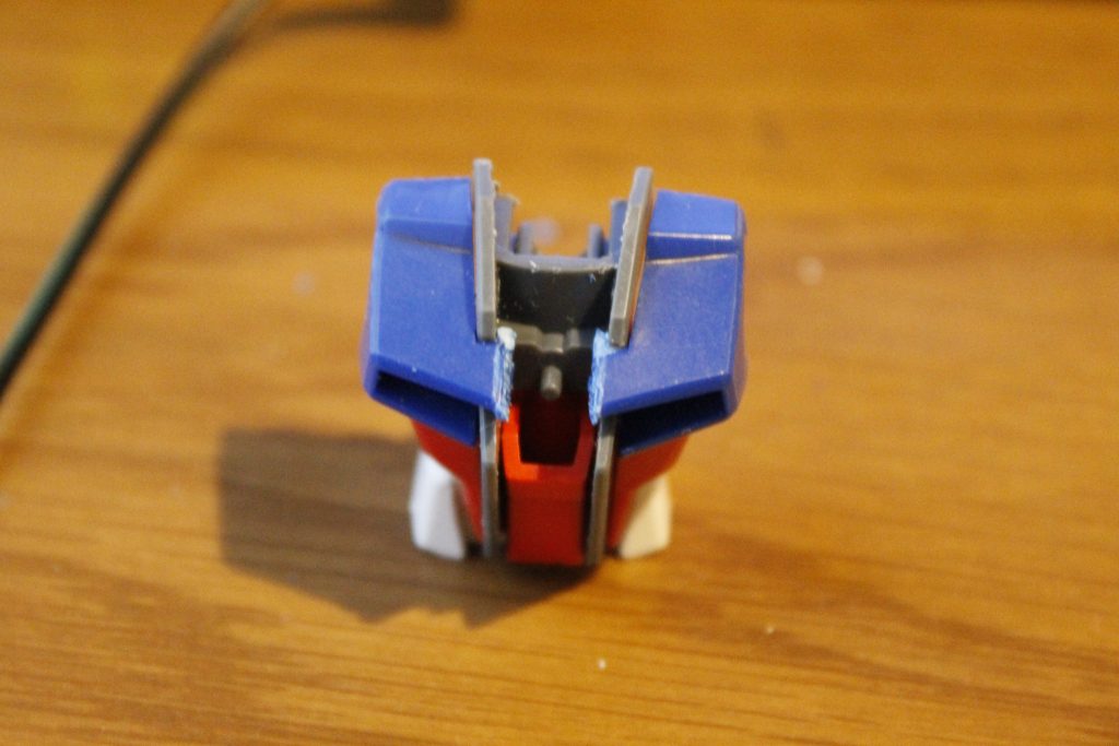 胴体をバッサリと切断。
結構勇気が要りました。