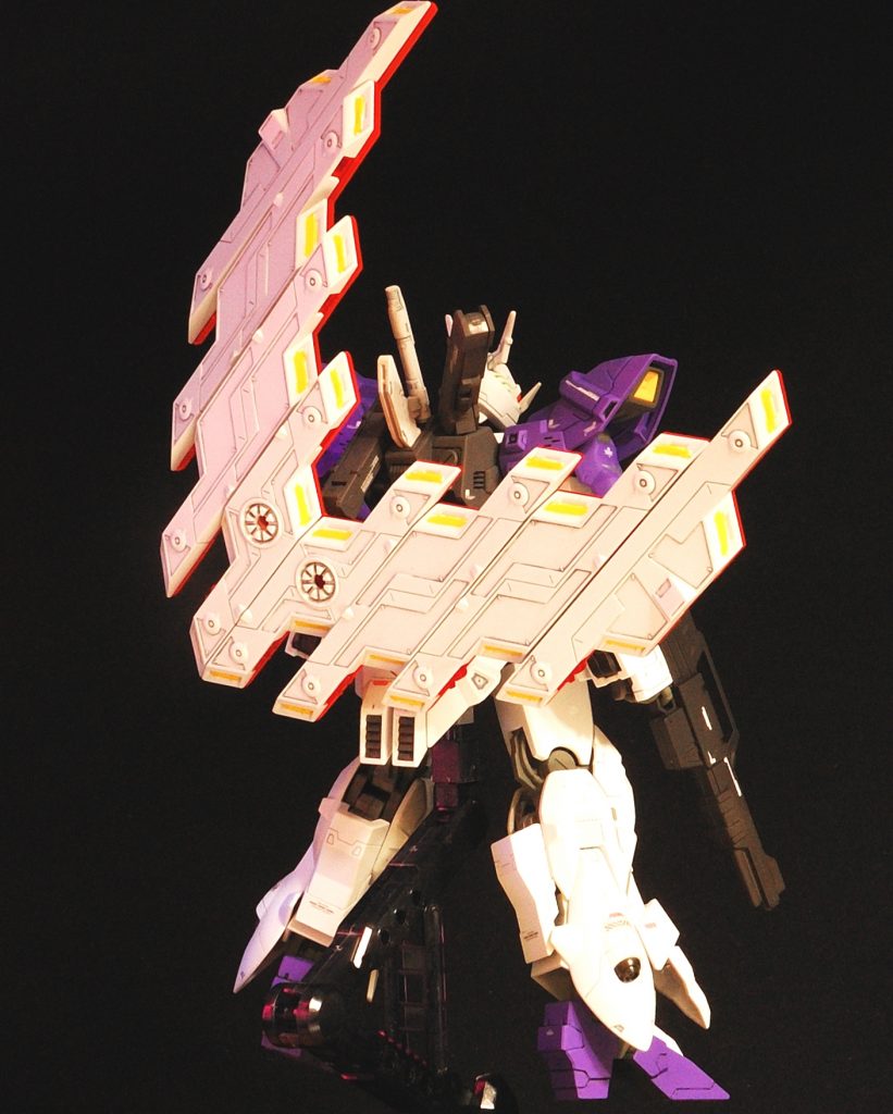 ムーンガンダム–4枚目/制作者：@sary19720910