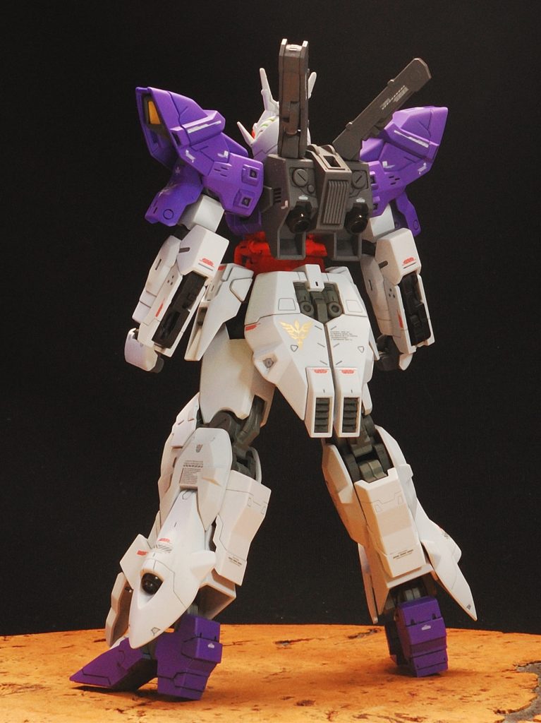 ムーンガンダム–3枚目/制作者：@sary19720910