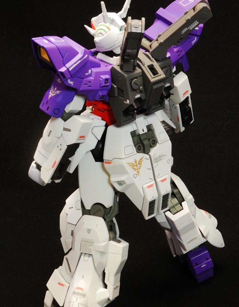 ムーンガンダム–6枚目/制作者：@sary19720910