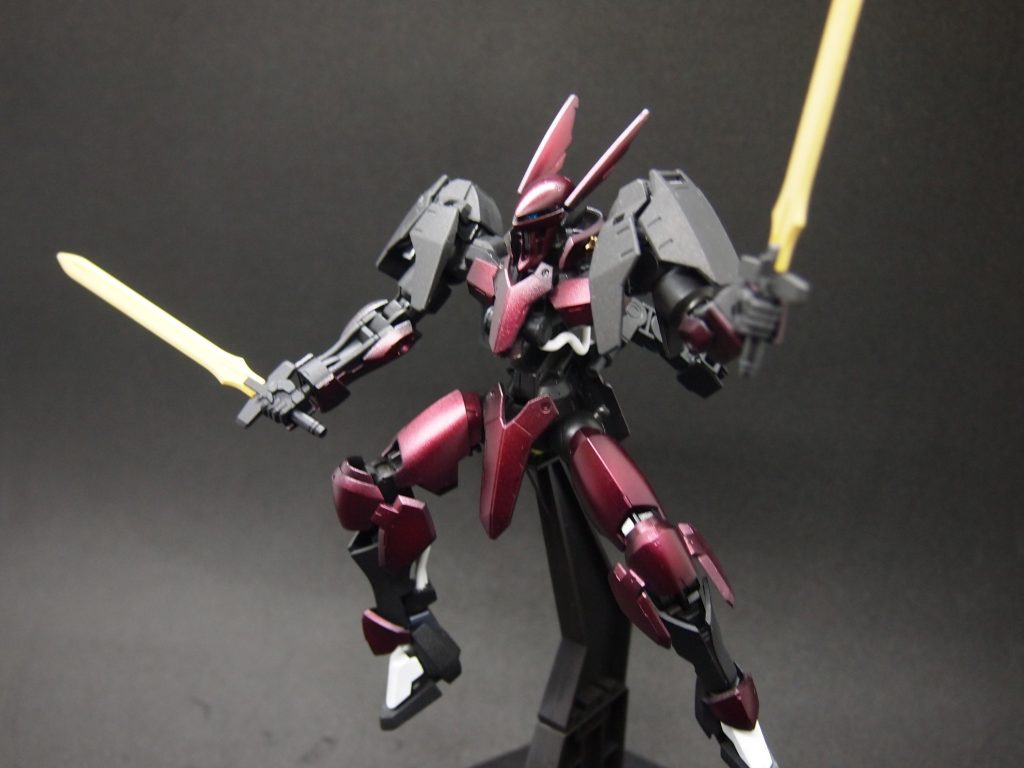 増加装甲は比較的簡単に着脱でき、戦場で損傷した箇所から、
脱ぎ捨てることも可能である。