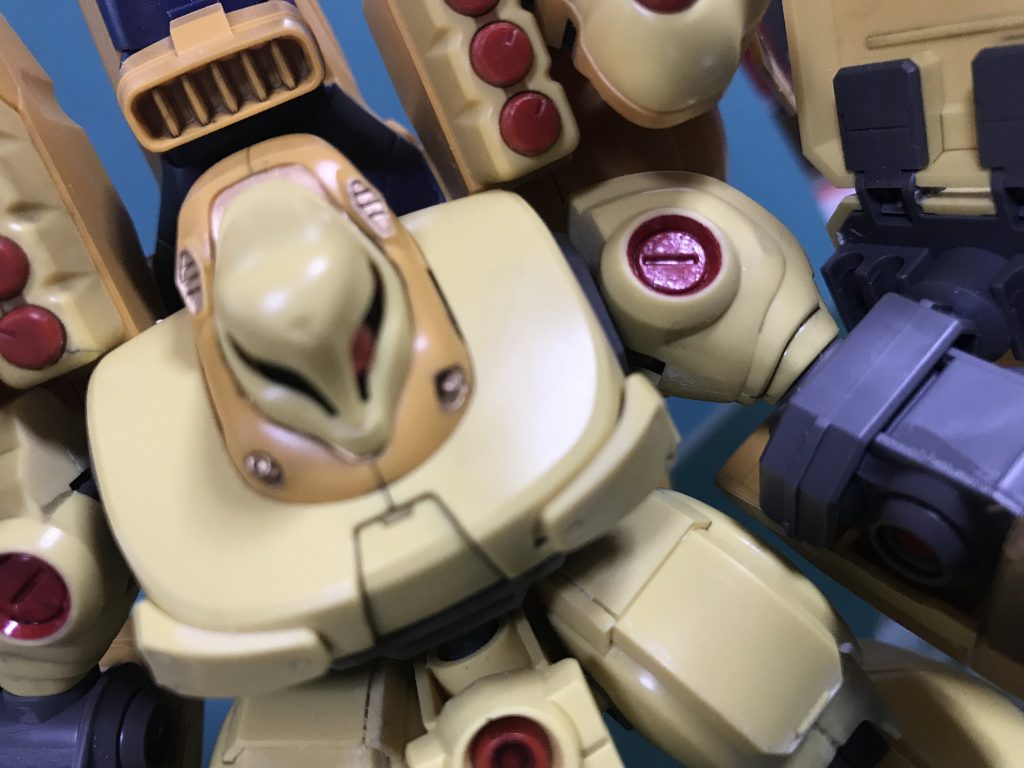 モノアイをHアイズに変えてます (^p^）