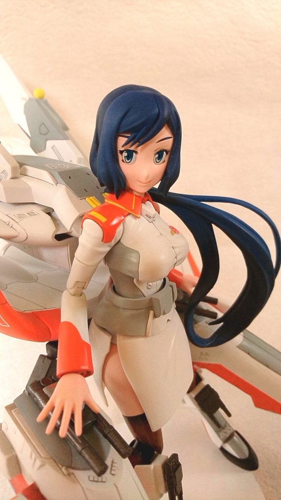 可愛く見える様に髪型変更してます。