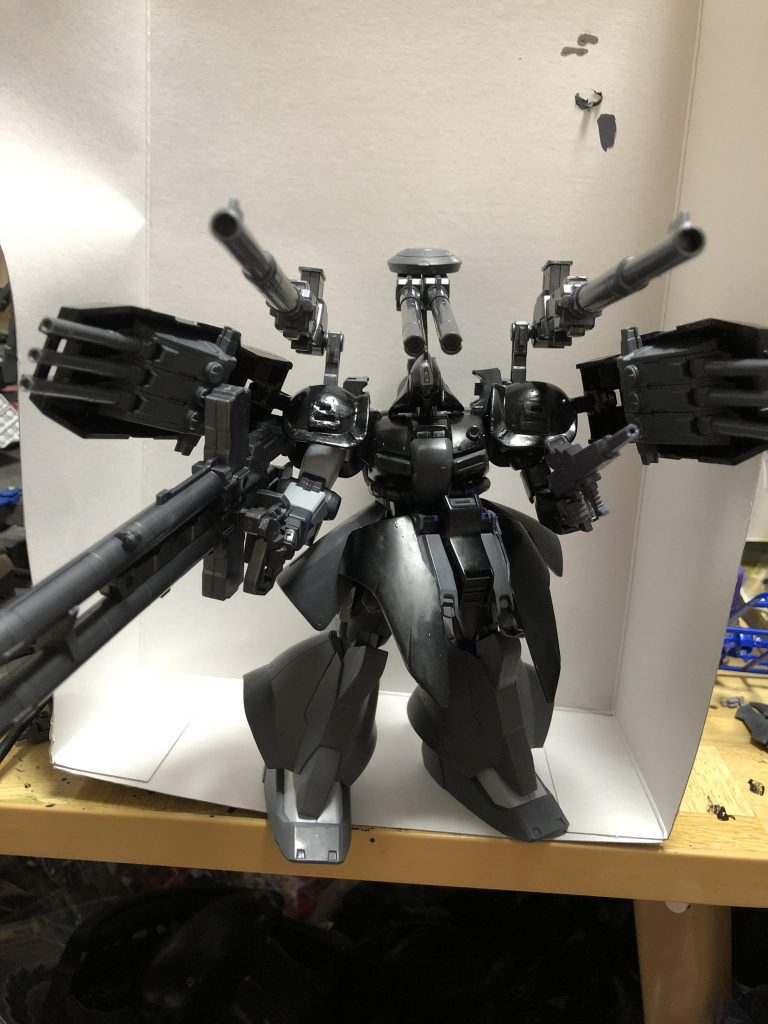 『必殺技、ぶちかますぜ!』
全砲門を前に向けて一斉発射する必殺技。
シンプルながら殲滅力の高い必殺技である。