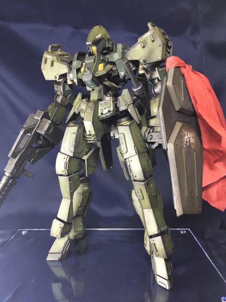 シールド装備の前から〜