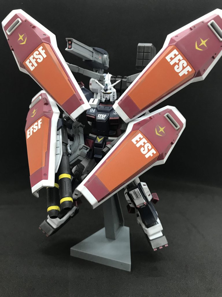 フルアーマーガンダム(サンダーボルト)–3枚目/制作者：baldman