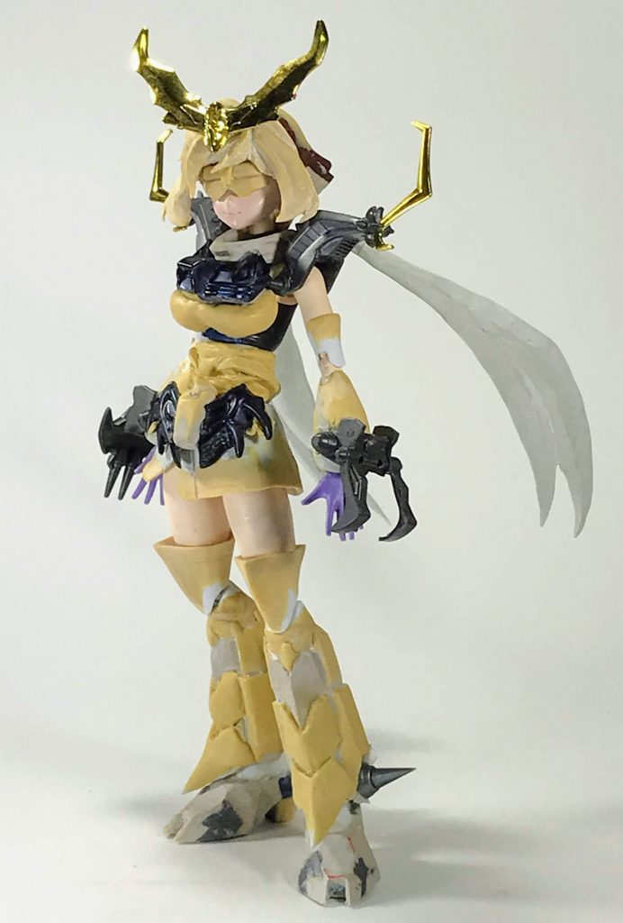 削り作業も入れて形状出しをしていき始めたところ