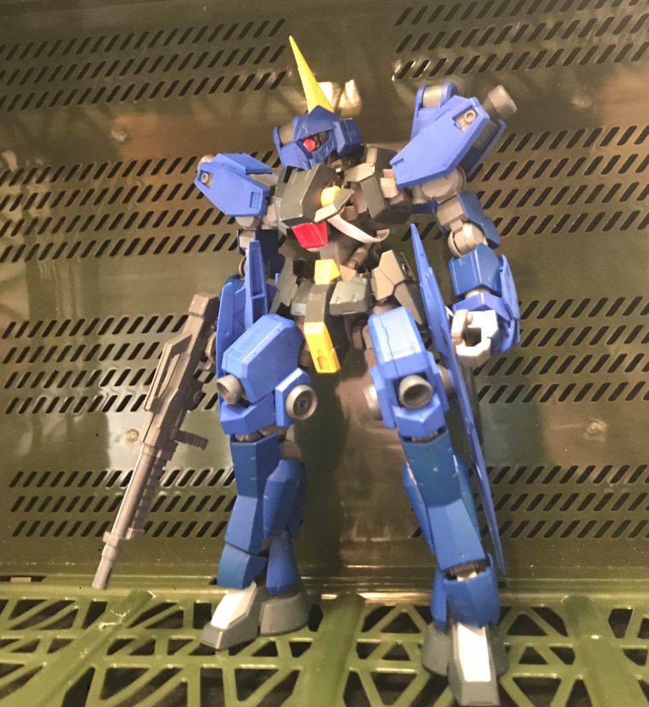 シュヴァルベ グレイズのパーツで 高機動型に。