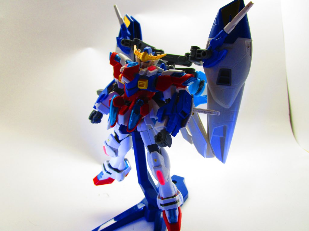 ジェネレートブースター接続状態正面
これにより武装にビームサーベルが追加(そこまで使わない）
見えにくいが、Xのリフレクターも付いている。